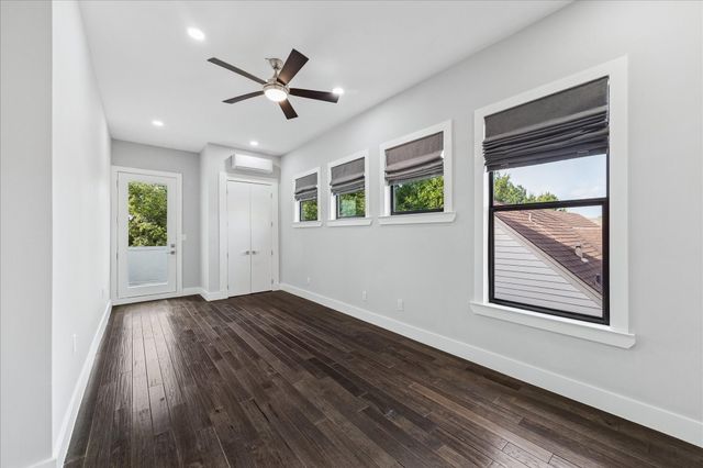 1959 Portsmouth Street, Houston, TX 77098