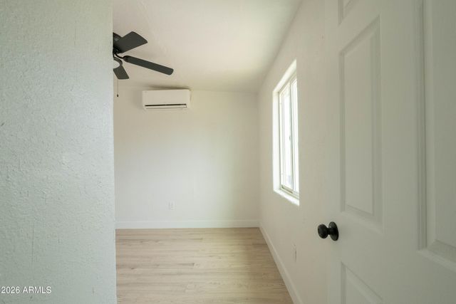 1301 W SUNLAND Avenue, Phoenix, AZ 85041