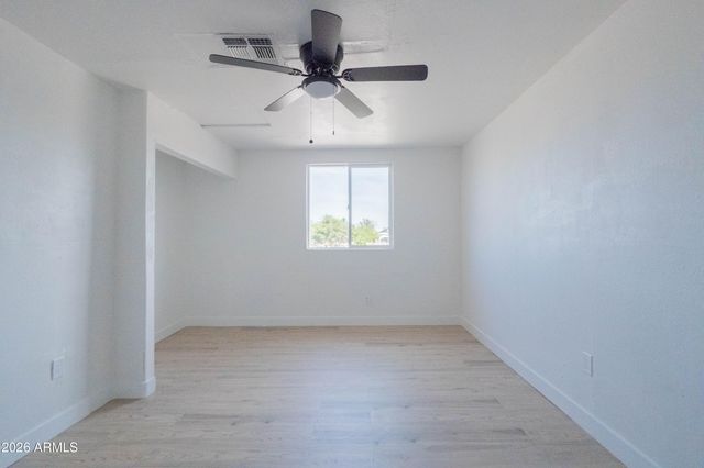 1301 W SUNLAND Avenue, Phoenix, AZ 85041