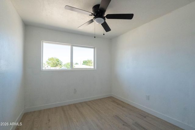 1301 W SUNLAND Avenue, Phoenix, AZ 85041