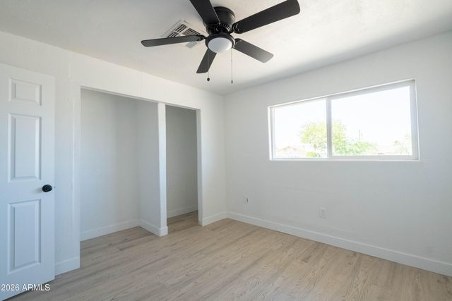 1301 W SUNLAND Avenue, Phoenix, AZ 85041
