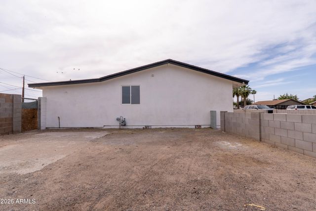 1301 W SUNLAND Avenue, Phoenix, AZ 85041