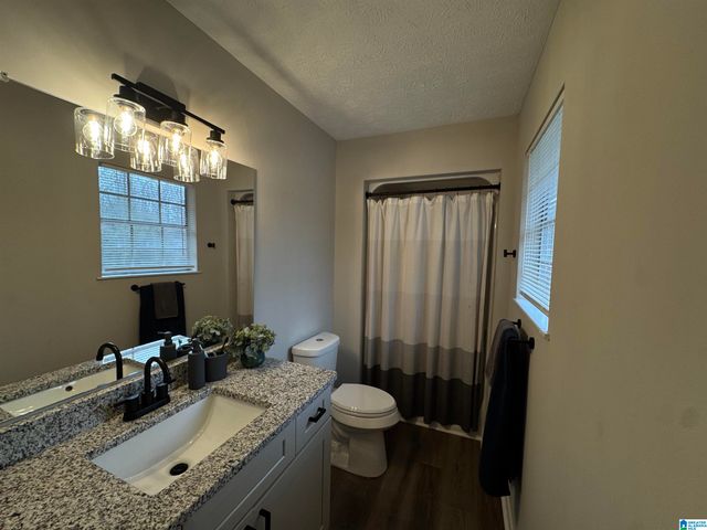 108 HOLIDAY ESTATES DRIVE, Cropwell, AL 35054