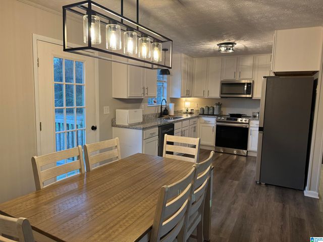 108 HOLIDAY ESTATES DRIVE, Cropwell, AL 35054