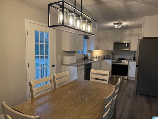 108 HOLIDAY ESTATES DRIVE, Cropwell, AL 35054