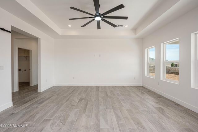 6541 Swan Street, Las Cruces, NM 88012