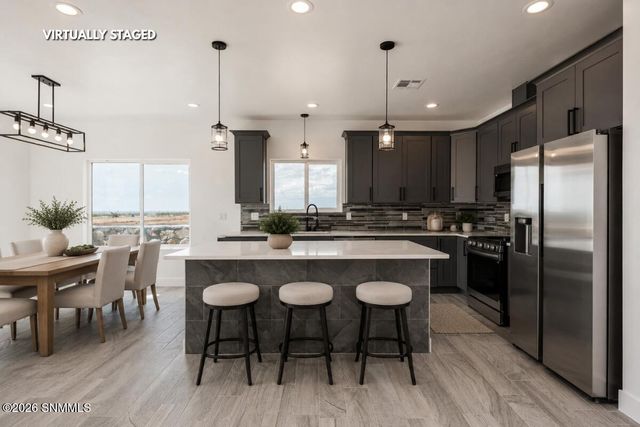 6541 Swan Street, Las Cruces, NM 88012