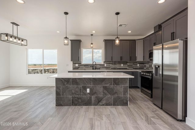 6541 Swan Street, Las Cruces, NM 88012