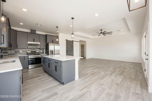 6541 Swan Street, Las Cruces, NM 88012
