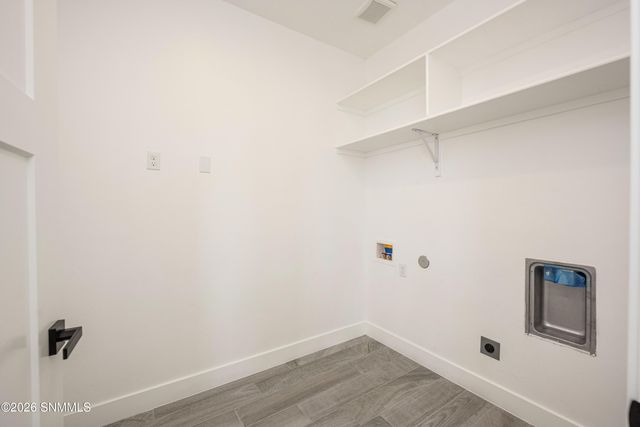 6541 Swan Street, Las Cruces, NM 88012