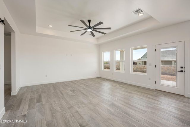 6541 Swan Street, Las Cruces, NM 88012
