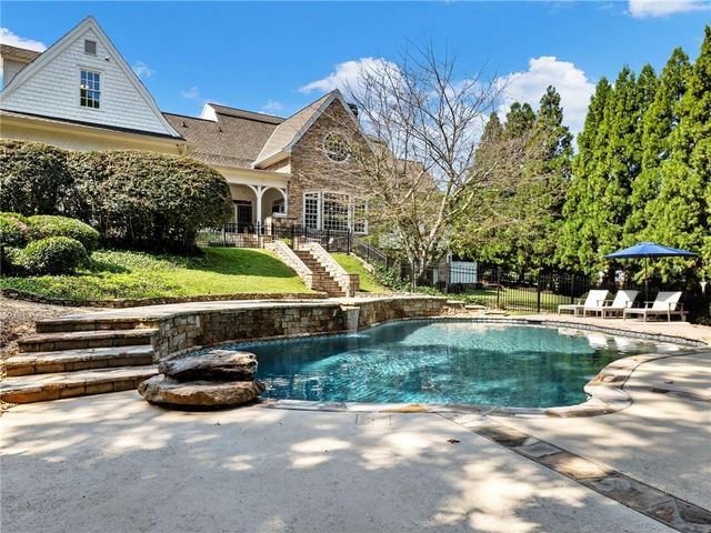 454 Summit Overlook Drive, Dawsonville, GA 30534