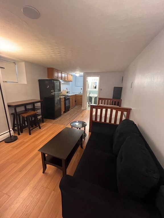 1172 Massachusetts Avenue 3, Cambridge, MA 02138