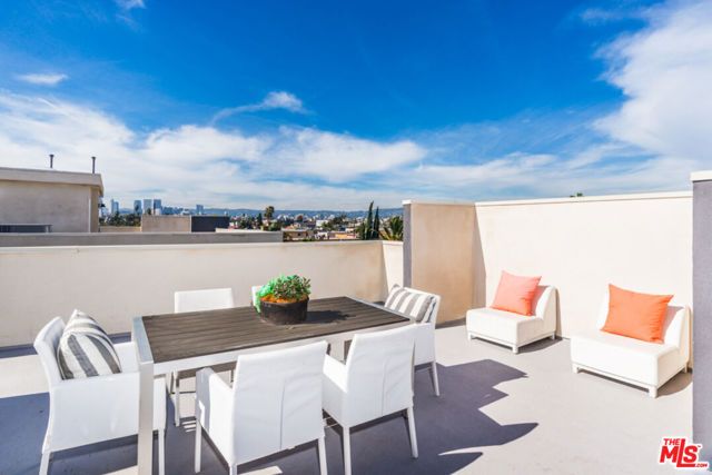 6072 Pickford Street, Los Angeles, CA 90035