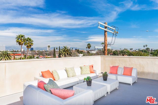 6072 Pickford Street, Los Angeles, CA 90035