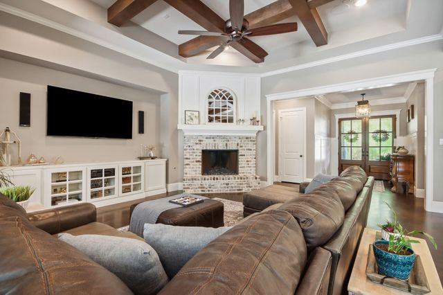 9085 Stone Oak Drive, Montgomery, TX 77316