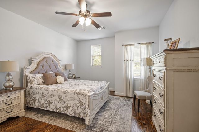 9085 Stone Oak Drive, Montgomery, TX 77316