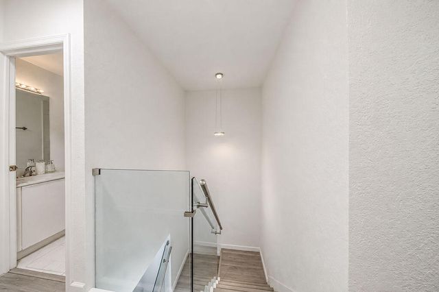 5733 NW 112th Place, Doral, FL 33178