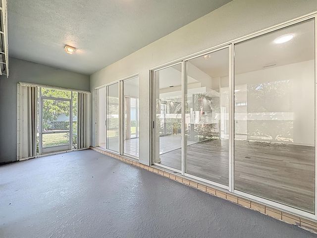 240 NW Bentley Circle, Port St Lucie, FL 34986