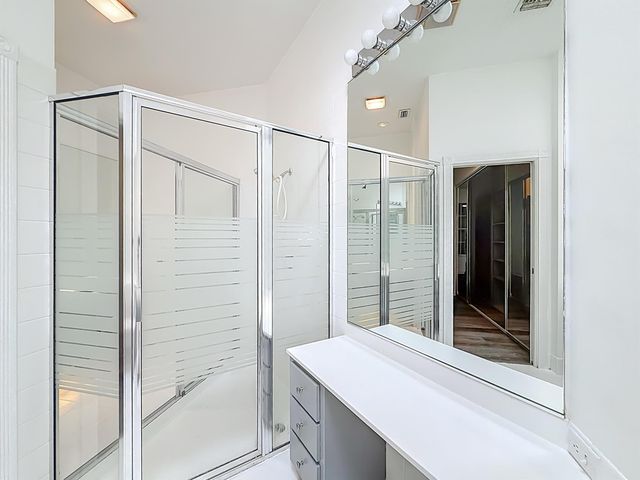 240 NW Bentley Circle, Port St Lucie, FL 34986