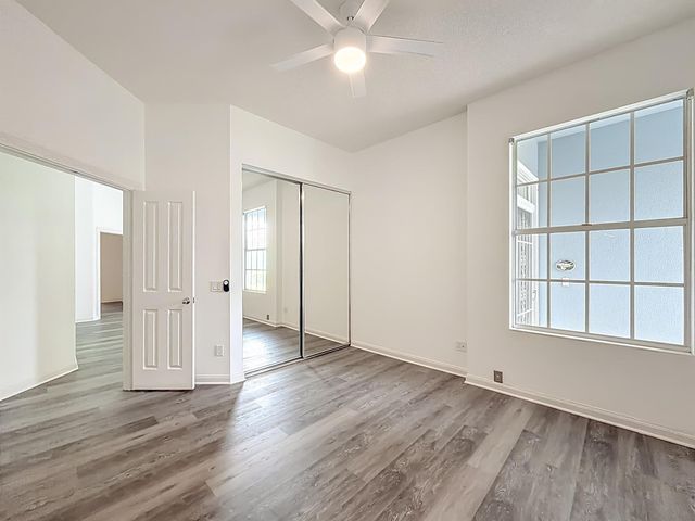 240 NW Bentley Circle, Port St Lucie, FL 34986