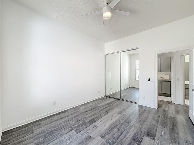 240 NW Bentley Circle, Port St Lucie, FL 34986