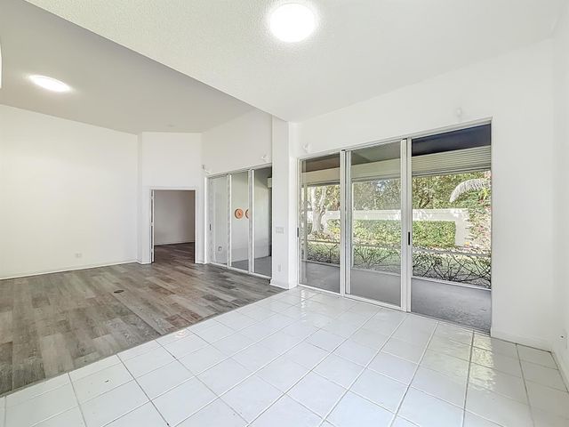 240 NW Bentley Circle, Port St Lucie, FL 34986