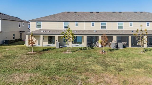32096 POND APPLE BEND, San Antonio, FL 33576