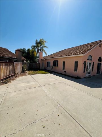 39611 Kilkare, Murrieta, CA 92562