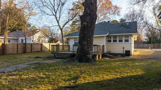 365 Davis Street, Conway, AR 72034