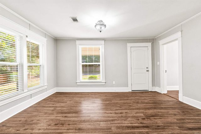 365 Davis Street, Conway, AR 72034