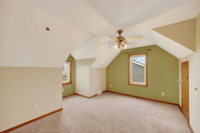 2325 E 41st Street, Des Moines, IA 50317