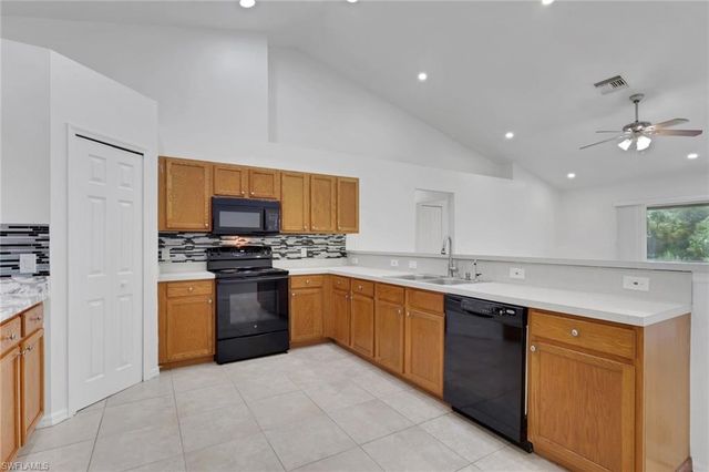 1807 NE 28th ST, Cape Coral, FL 33909