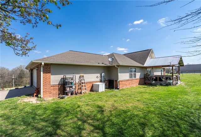20219 Nicodemus Church Road, Siloam Springs, AR 72761