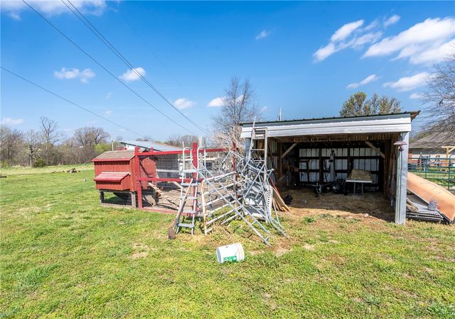 20219 Nicodemus Church Road, Siloam Springs, AR 72761