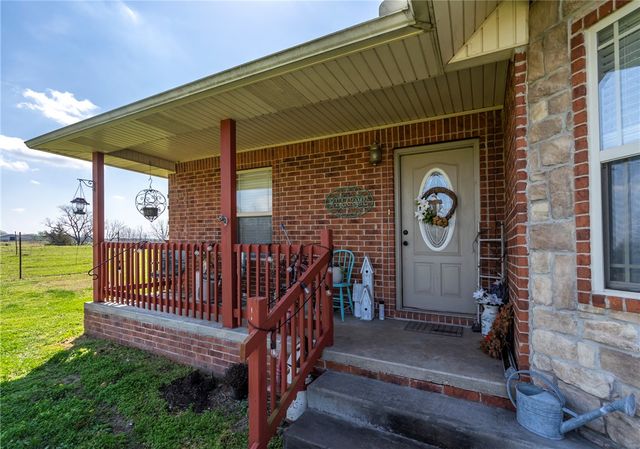20219 Nicodemus Church Road, Siloam Springs, AR 72761