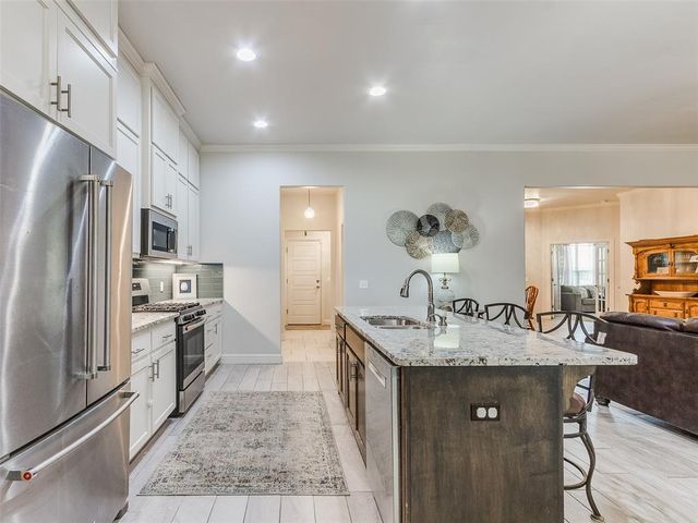 18455 Stagecoach Trail, Norman, OK 73072