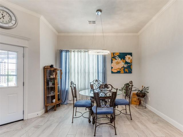 18455 Stagecoach Trail, Norman, OK 73072
