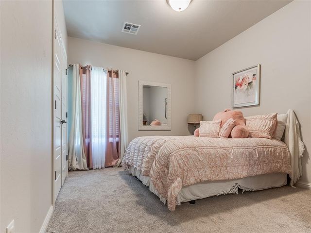 18455 Stagecoach Trail, Norman, OK 73072