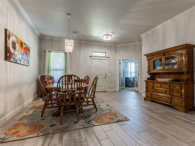 18455 Stagecoach Trail, Norman, OK 73072