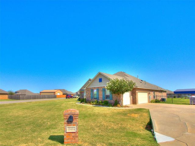 18455 Stagecoach Trail, Norman, OK 73072