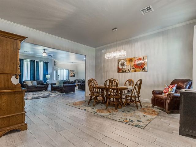 18455 Stagecoach Trail, Norman, OK 73072