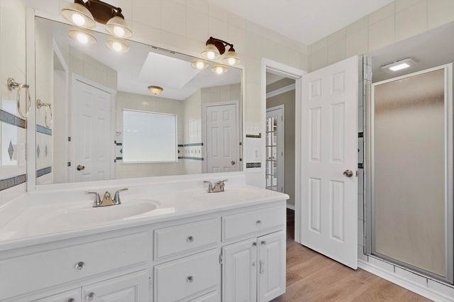 2601 Trail Tree Court, Burleson, TX 76028