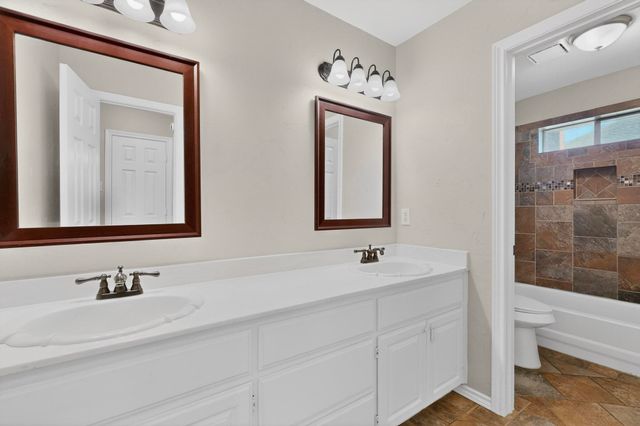 2601 Trail Tree Court, Burleson, TX 76028