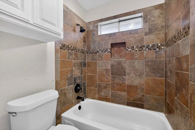 2601 Trail Tree Court, Burleson, TX 76028