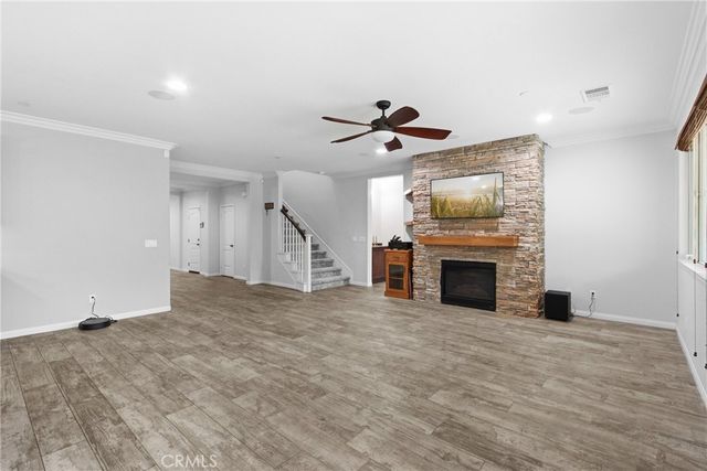 11893 Flicker, Corona, CA 92883