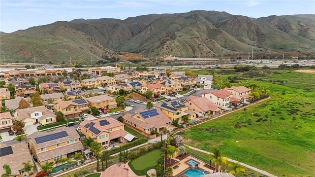 11893 Flicker, Corona, CA 92883