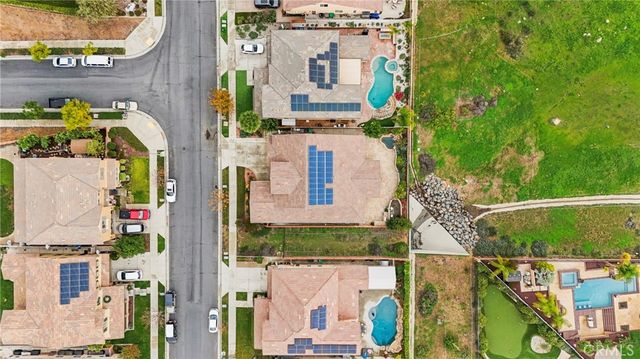 11893 Flicker, Corona, CA 92883