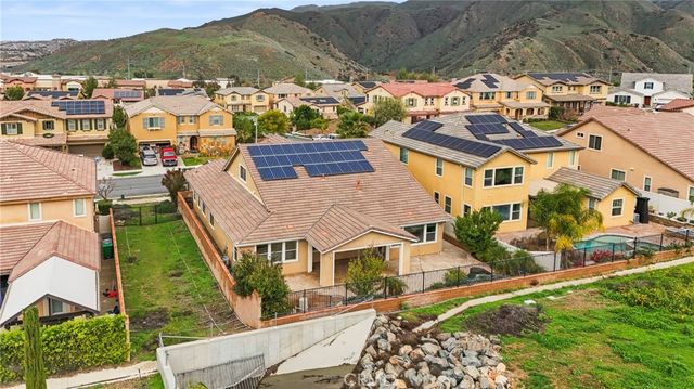 11893 Flicker, Corona, CA 92883