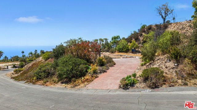 23468 W Moon Shadows Drive, Malibu, CA 90265
